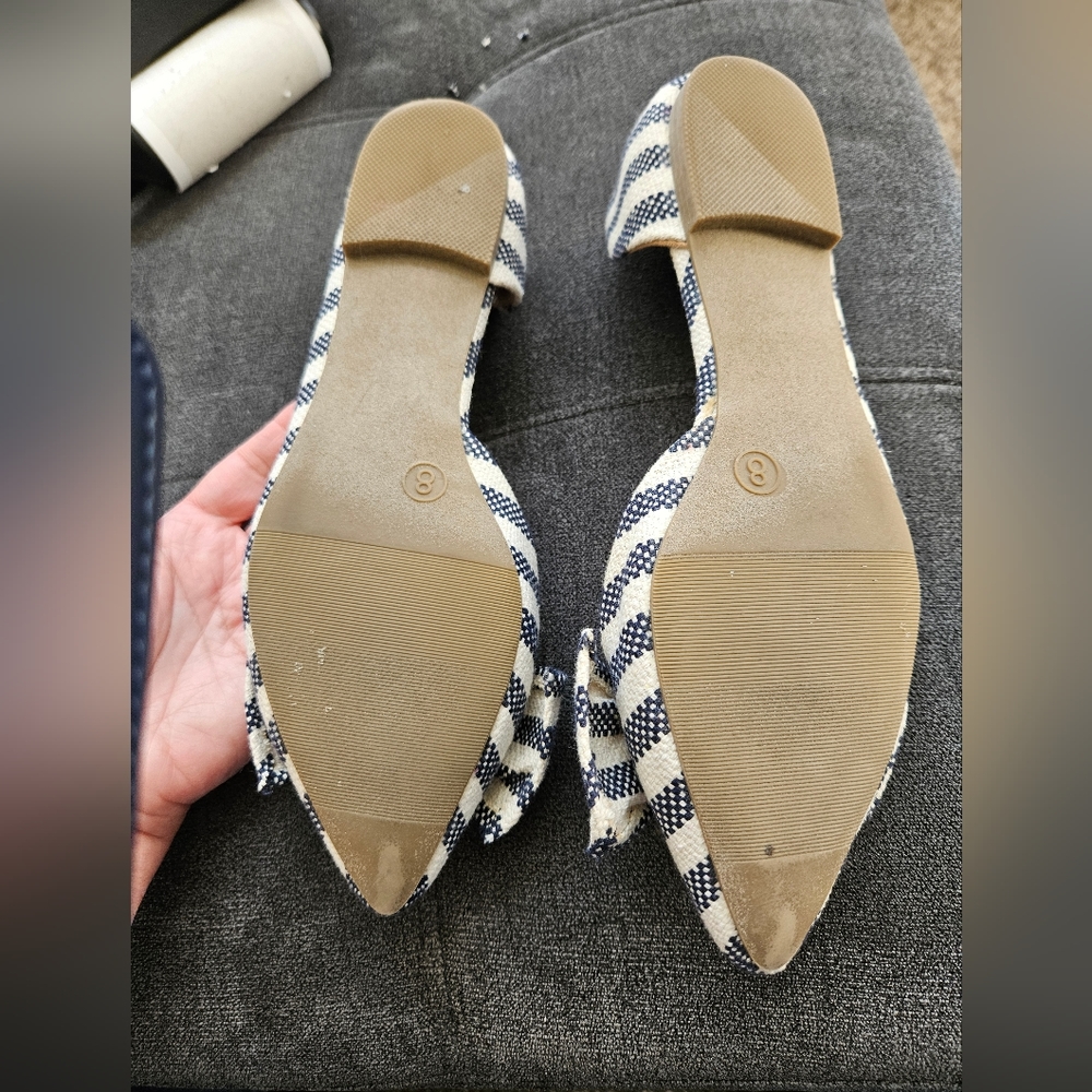 A New Day Striped Textile Slipper Shoes with Bows. SZ 8 - Picture 2 of 15